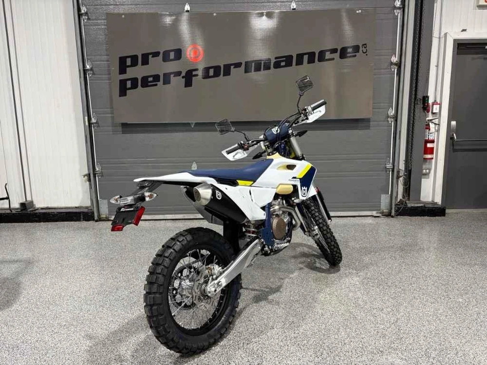 2025 Husqvarna Fe 501s alt