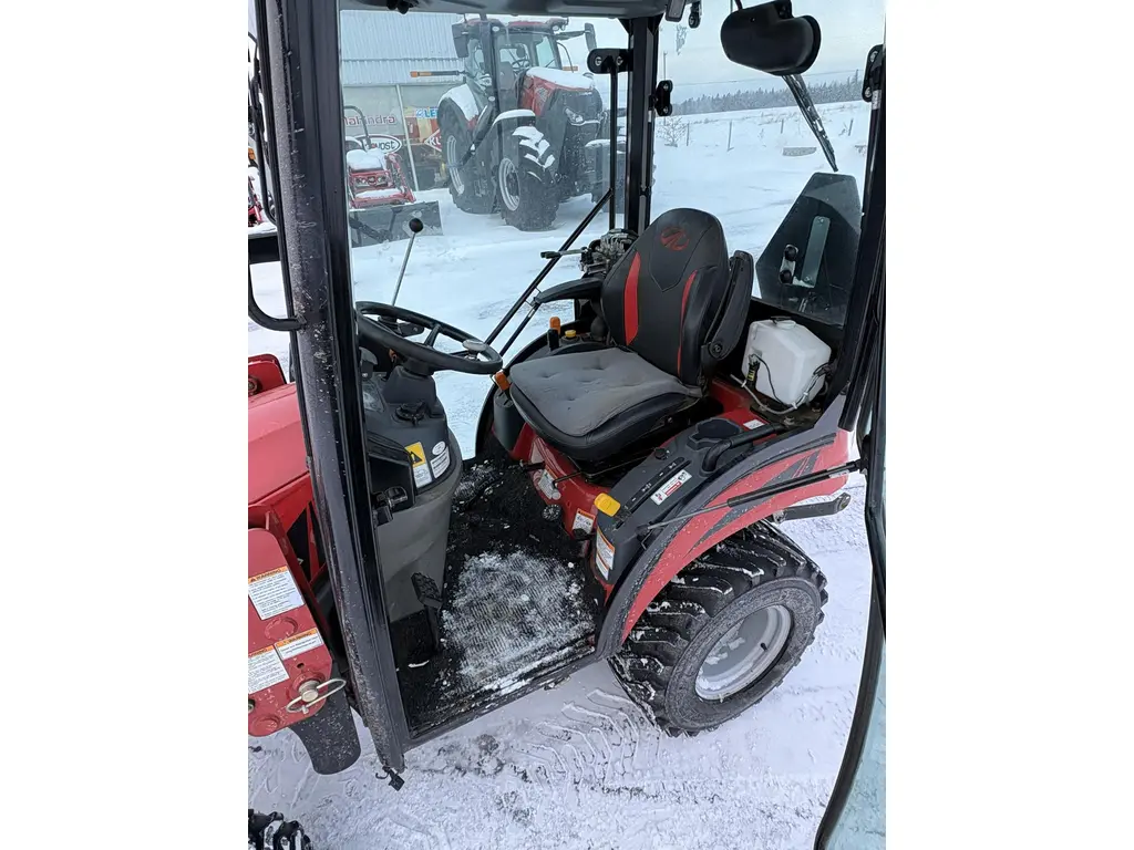 Mahindra Emax 20S 2021