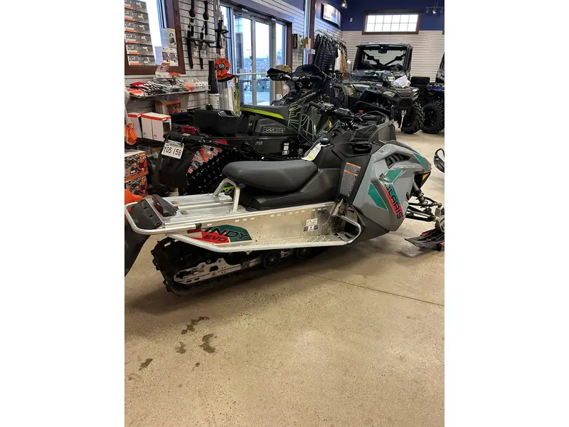 2024 Polaris 550 INDY EVO 121 thumbnail 4
