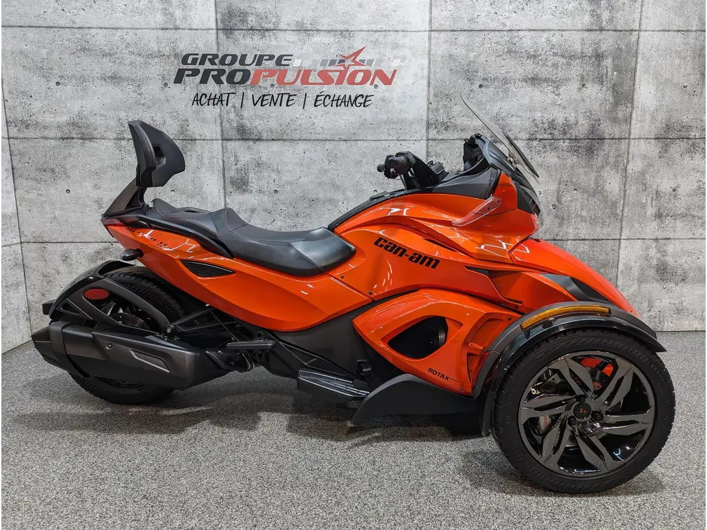 2016 Can-Am Spyder ST-S SE5 | 45000km, Audio