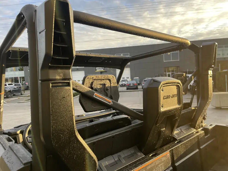 2026 Can-Am DEFENDER X MR HD11 WITH HALF DOORS thumbnail 8