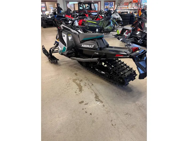 2025 Polaris Switchback® Assault® 850 146
