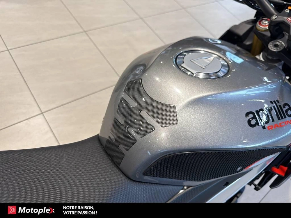 Aprilia Tuono V4 1100 *liquiation* 2024 alt