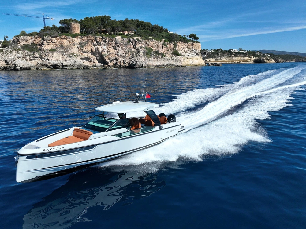 Saxdore 320 Gto 2026 alt