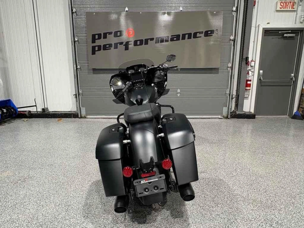 Indian Motorcycle Challenger Dark Horse 2026 alt