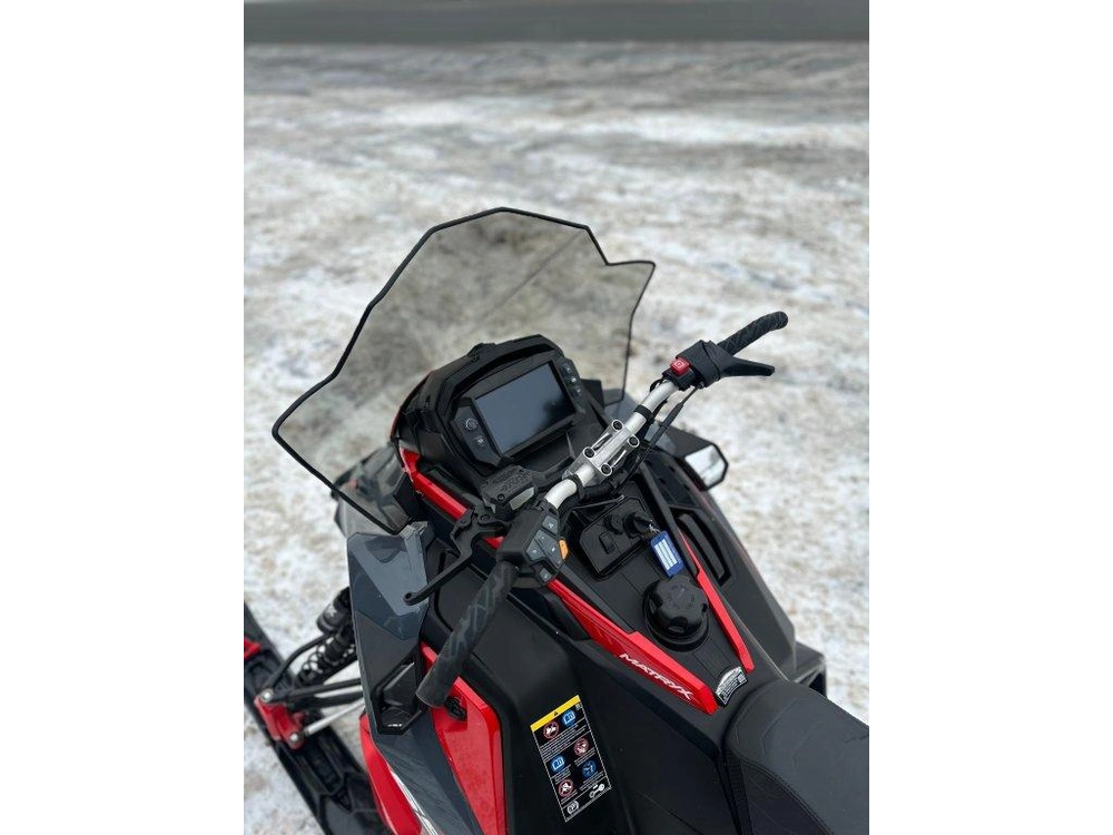 Polaris 650 Indy Adventure 137 2024 alt