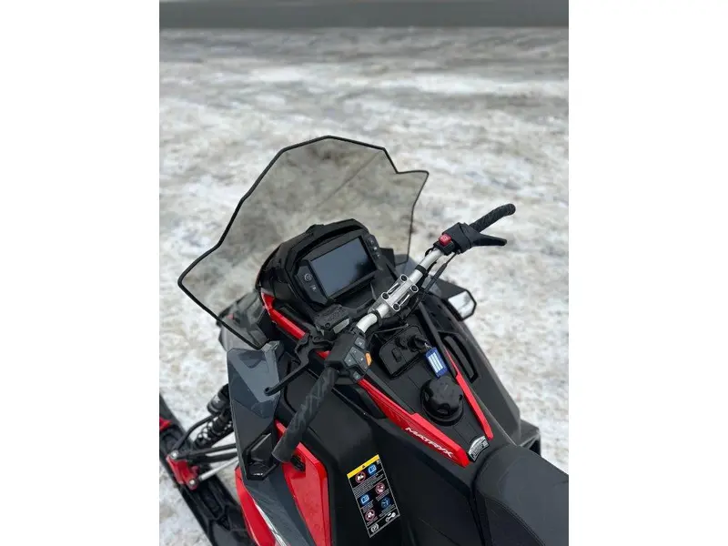 2024 Polaris 650 INDY ADVENTURE 137