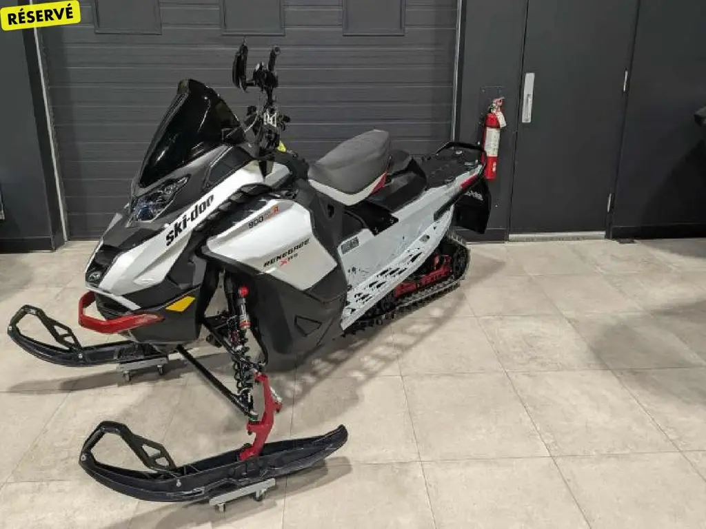 Ski-Doo RENEGADE X-RS  900 TURBO R 2024
