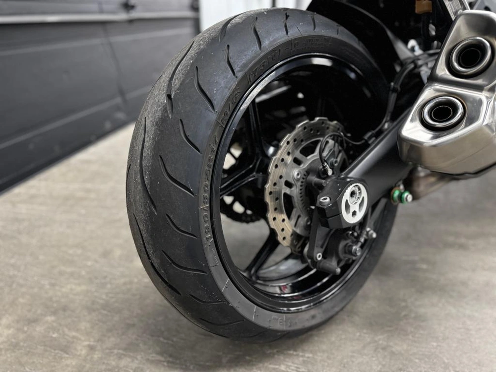 Kawasaki Ninja 1000 2014 alt