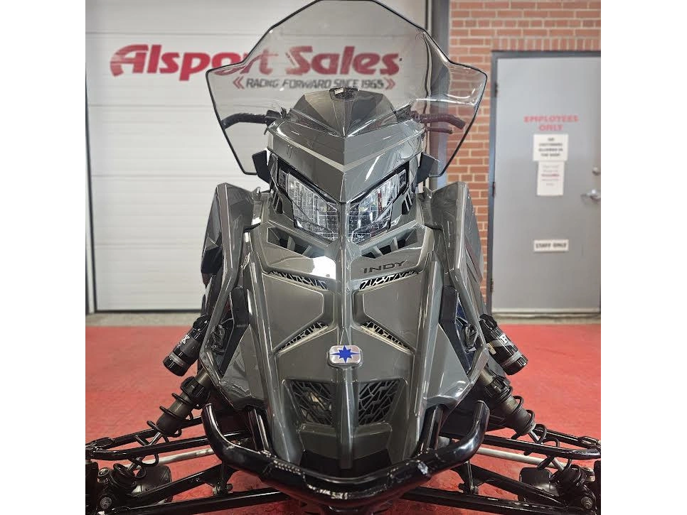 2025 Polaris 650 Indy Adventure 137 alt