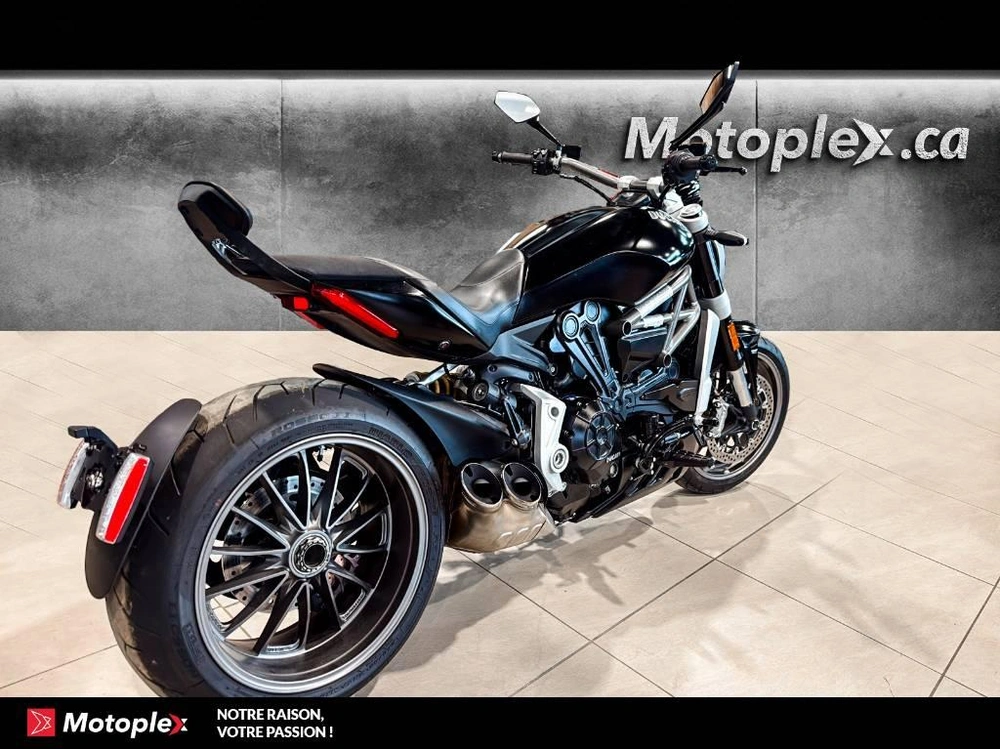 Ducati Xdiavel 1260 2018 alt