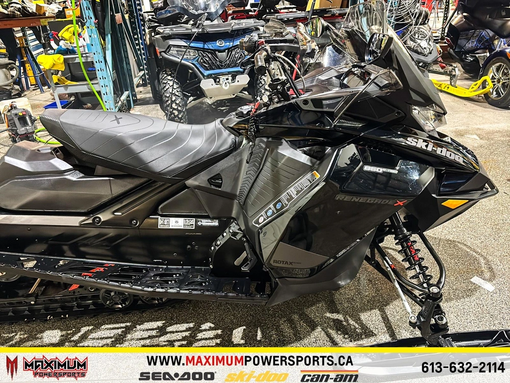 Ski-doo Renegade X 850 E-tec E.s. Ripsaw 1.25 2021 alt