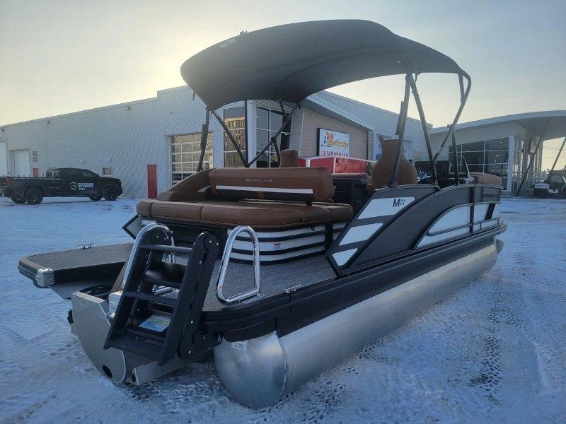 Bennington Marine 22 M Swingback 3t Blanc 2026 alt