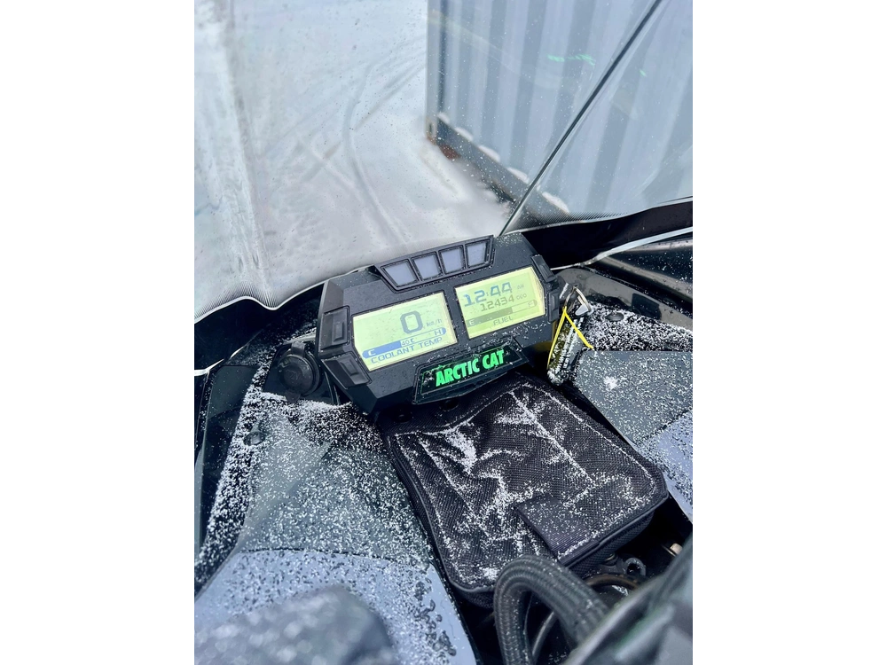 Arctic Cat Zr8000 2019 alt