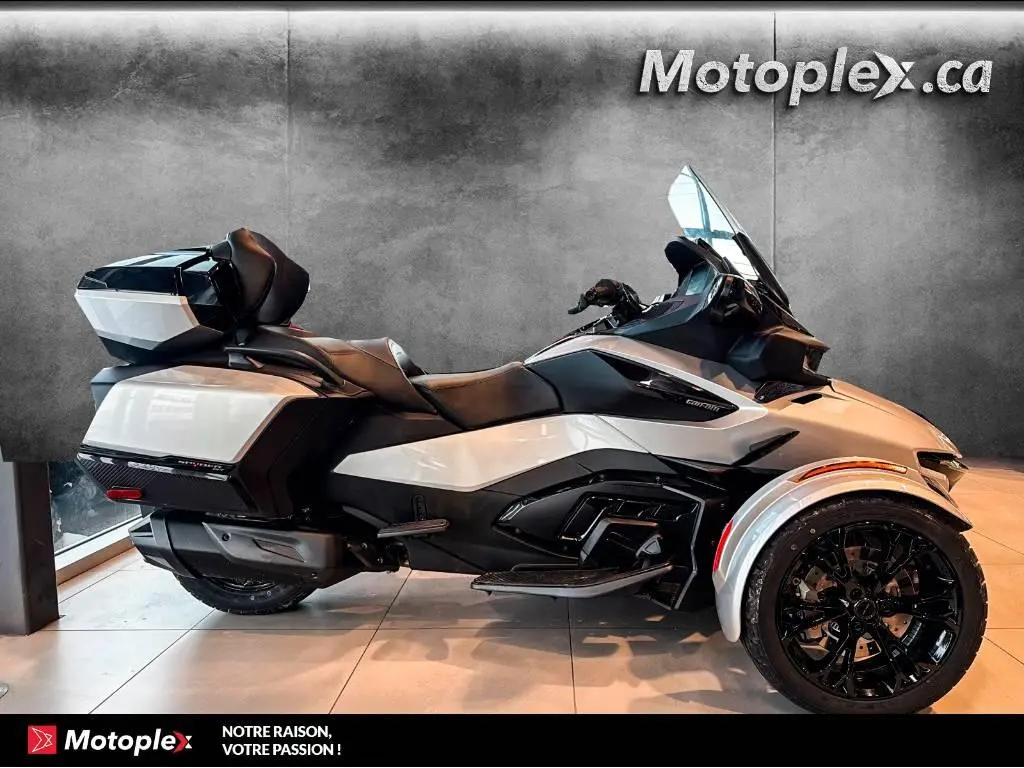 2025 Can-Am SPYDER RT LIMITED SE6