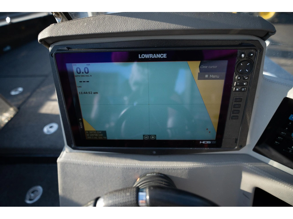 2020 Ranger 620 Pro alt