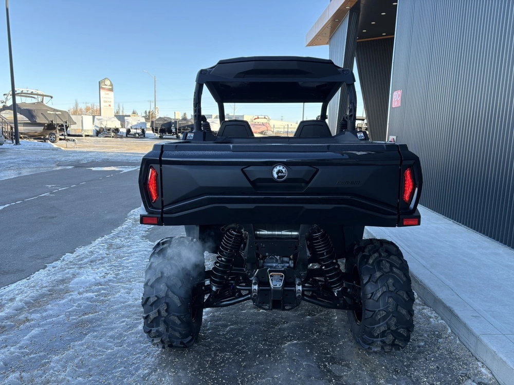 2026 Can-am Commander Xt 700 -9ata alt