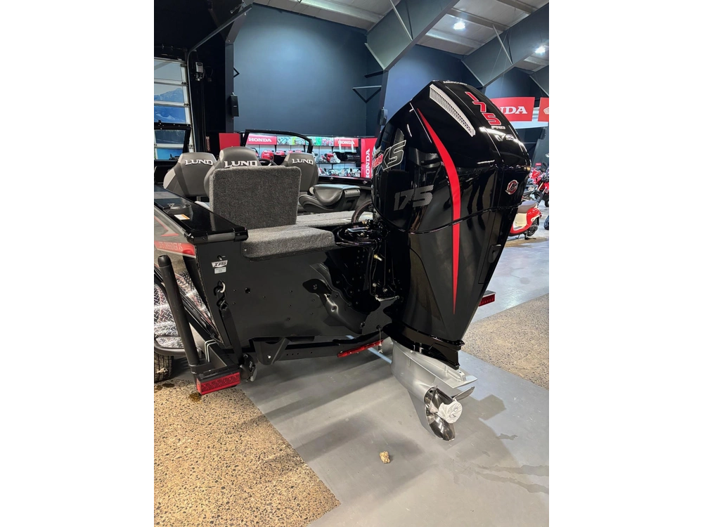 Lund Boat Co 1875 Crossover Xs 2026 alt