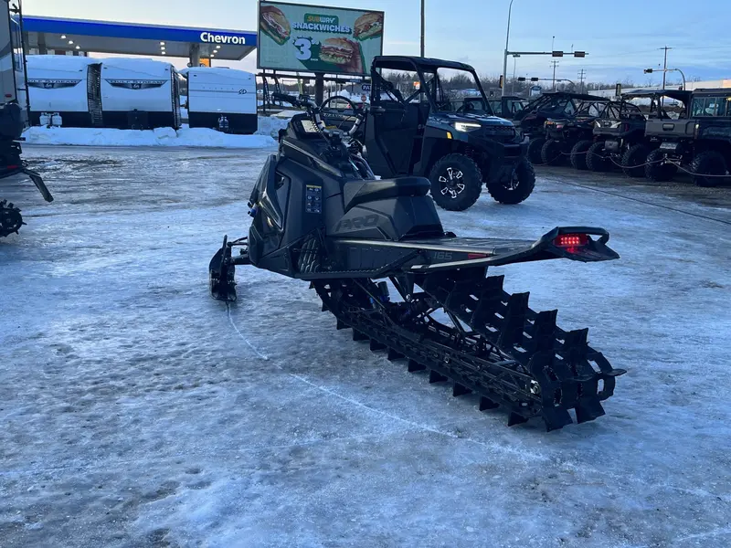 2024 Polaris Boost Pro RMK 165x3.25
