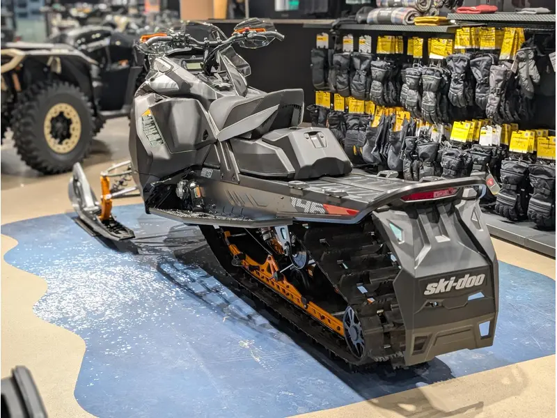 2026 Ski-Doo BACKCOUNTRY ADRENALINE (39") 600R E-TEC PowderMax 2.0" E.S.