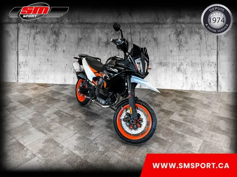 2024 KTM 890 SMT thumbnail 2