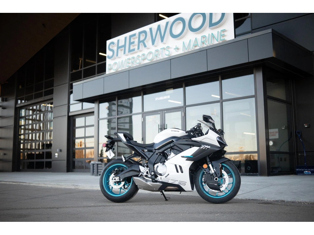 2026 Cfmoto 675ss alt