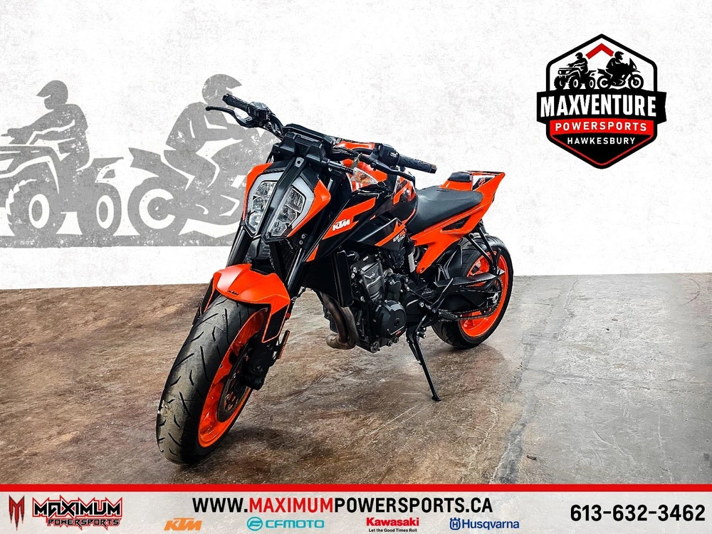 Ktm 890 Duke Gp 2022 alt