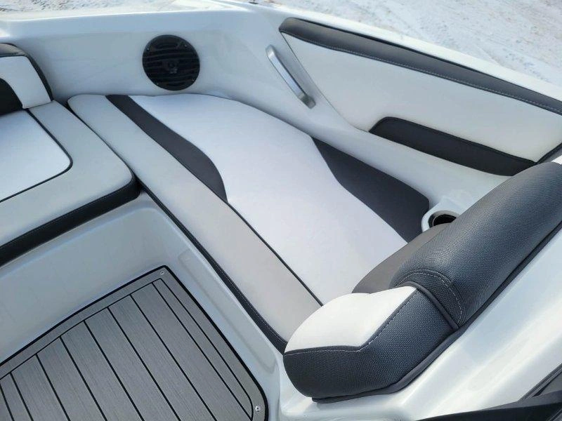 Yamaha 195s 2026 alt