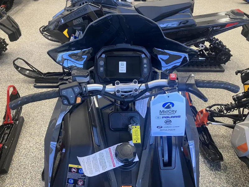 2024 Polaris Patriot Boost Switchback Assault 146