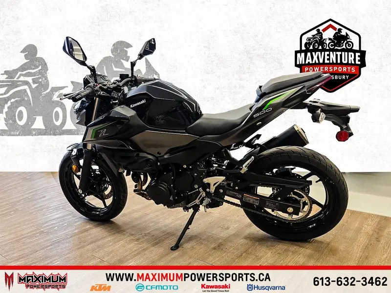 2024 Kawasaki Z500 thumbnail 6