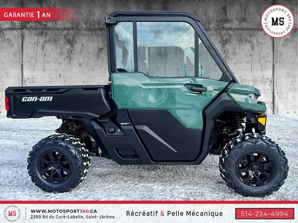 2023 Can-Am DEFENDER HD9 DPS CAB SHOWROOM - SEULEMENT 3146KM