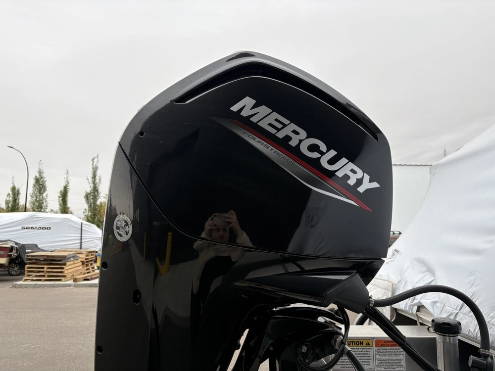 2026 Sun Tracker Sport Fish 20 Dlx alt