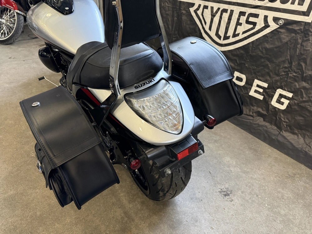 2018 Suzuki Boulevard M109r alt