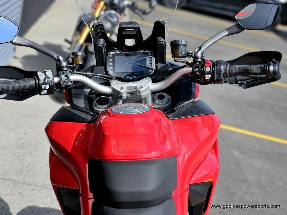 2024 Ducati Multistrada V2 S Red