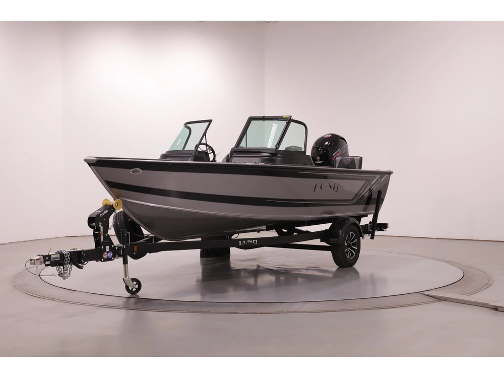 2026 Lund Boat Co 1875 Impact Xs alt
