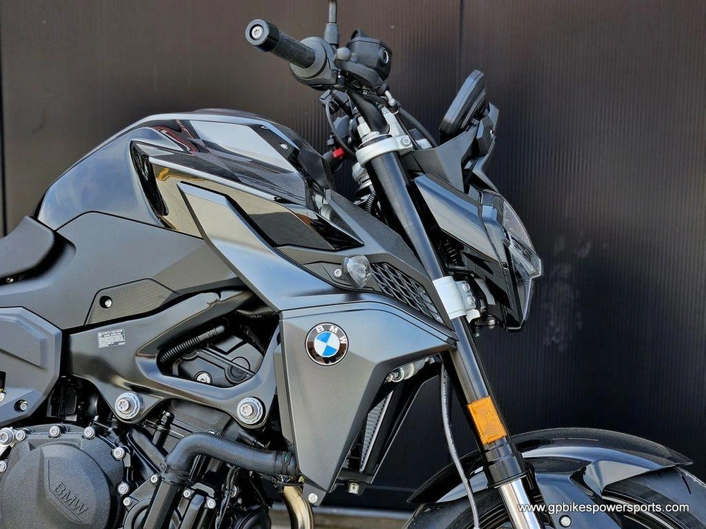 2026 Bmw F 900 R Triple Black