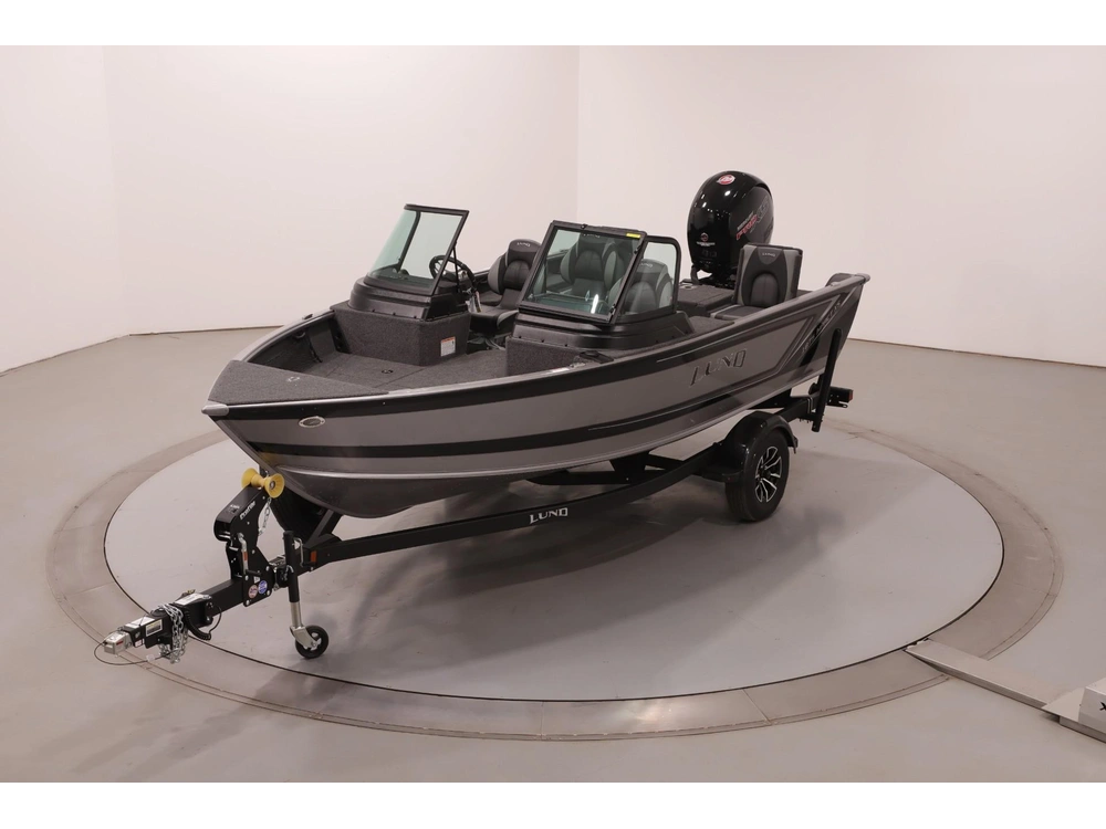 2026 Lund Boat Co 1875 Impact Xs alt