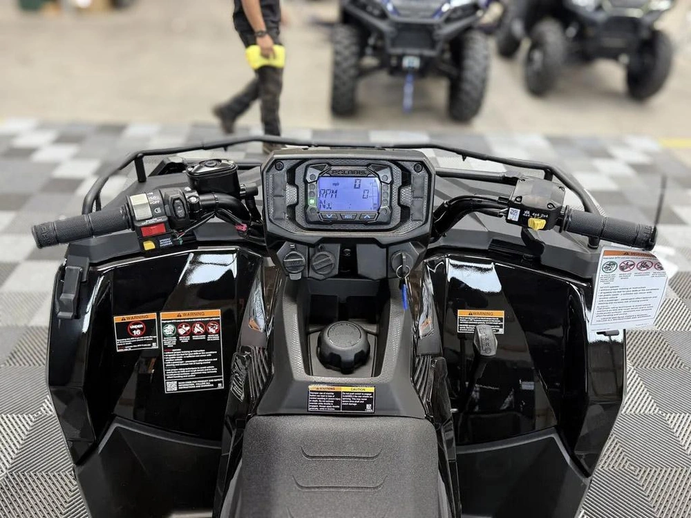 2027 Polaris Sportsman 600 Trail alt