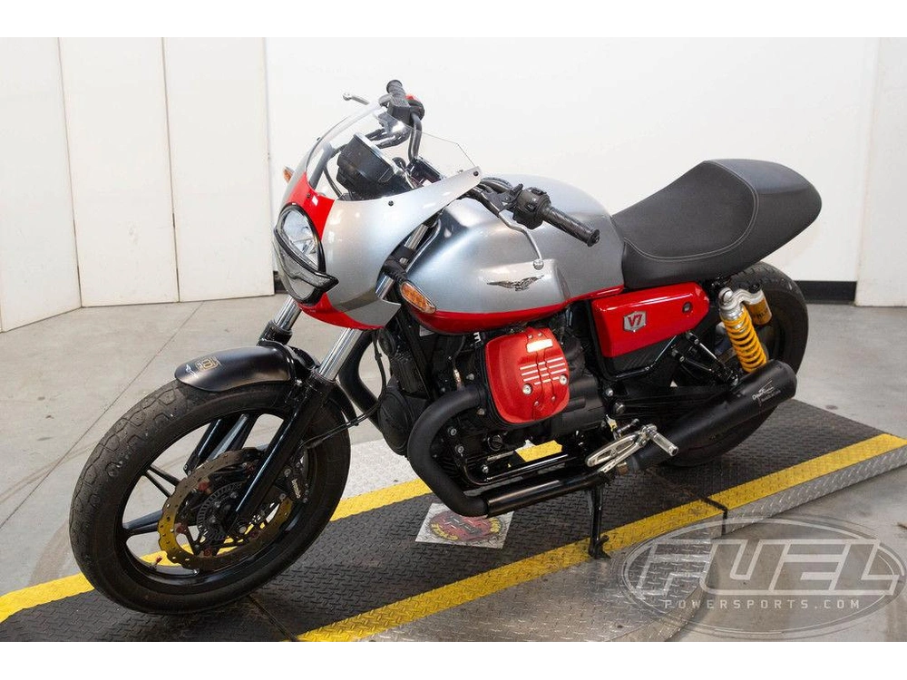 2024 Moto Guzzi V7 Stone Corsa alt