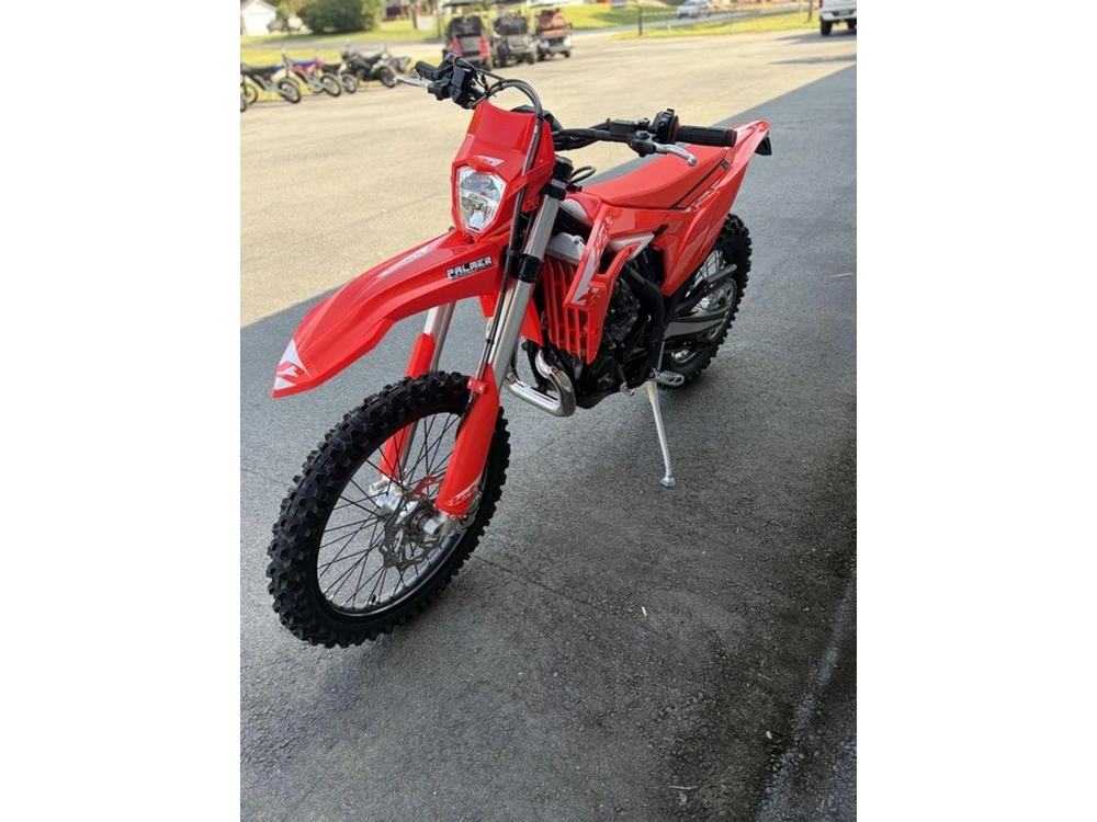2027 Beta 300 X-trainer Low Boy