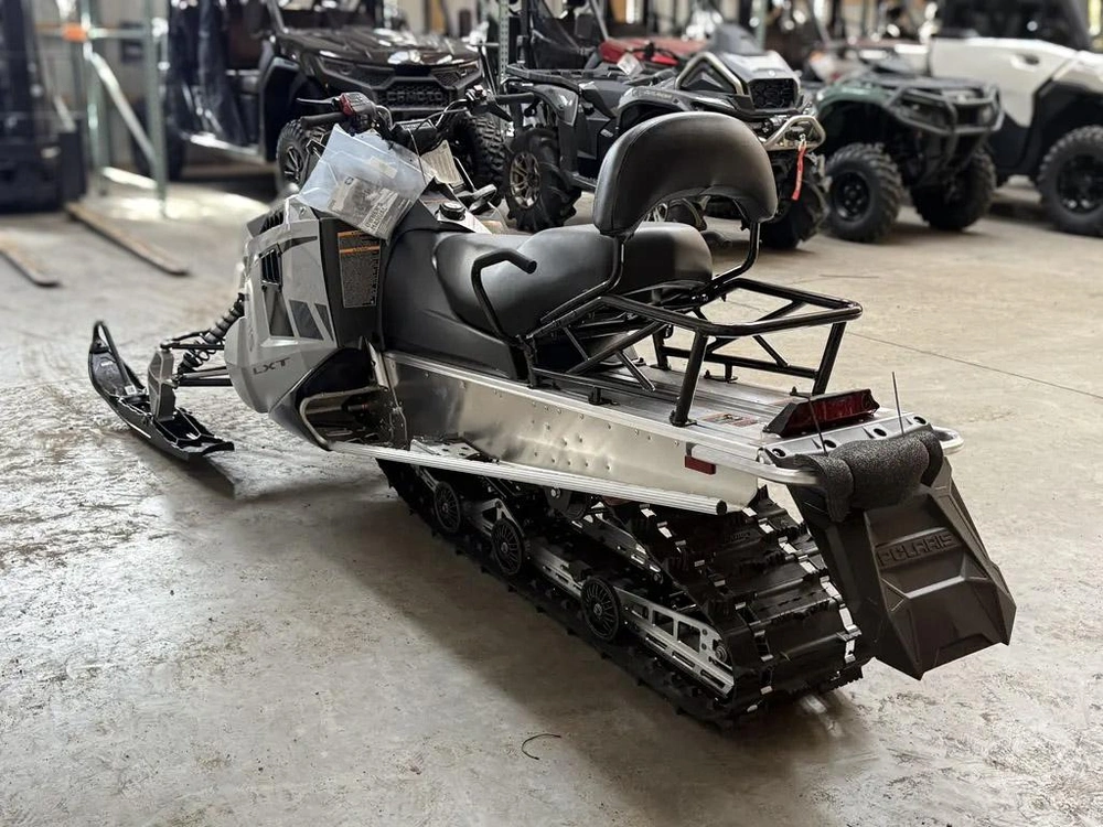 2026 Polaris 550 Voyageur Lxt Es
