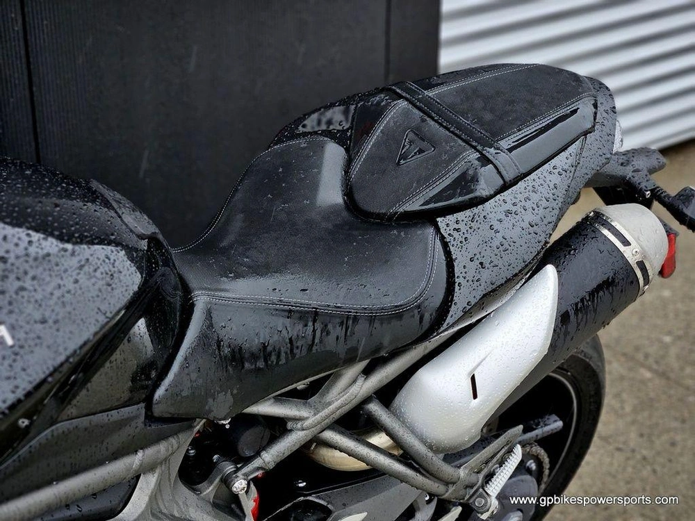 2019 Triumph Speed Triple S Jet Black