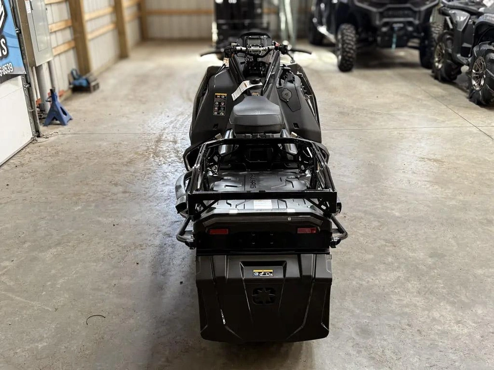 2027 Polaris Prostar S4 Titan Adventure 155 Es