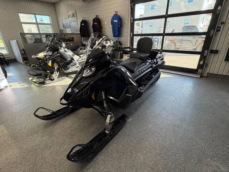 Polaris Prostar Titan Adventure 2027