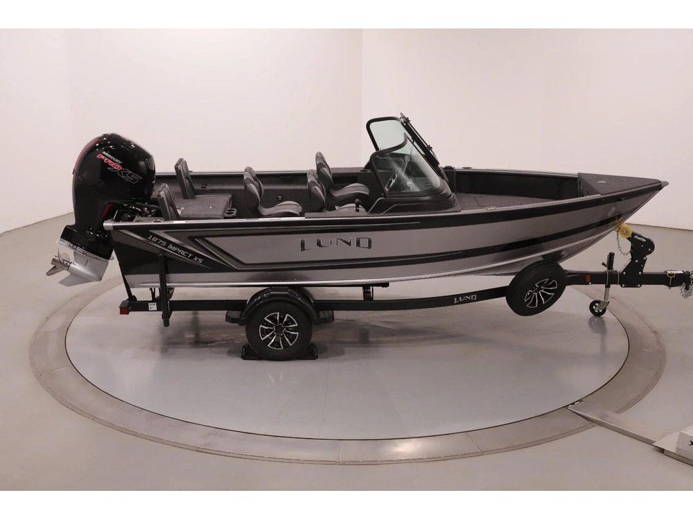 2026 Lund Boat Co 1875 Impact Xs alt