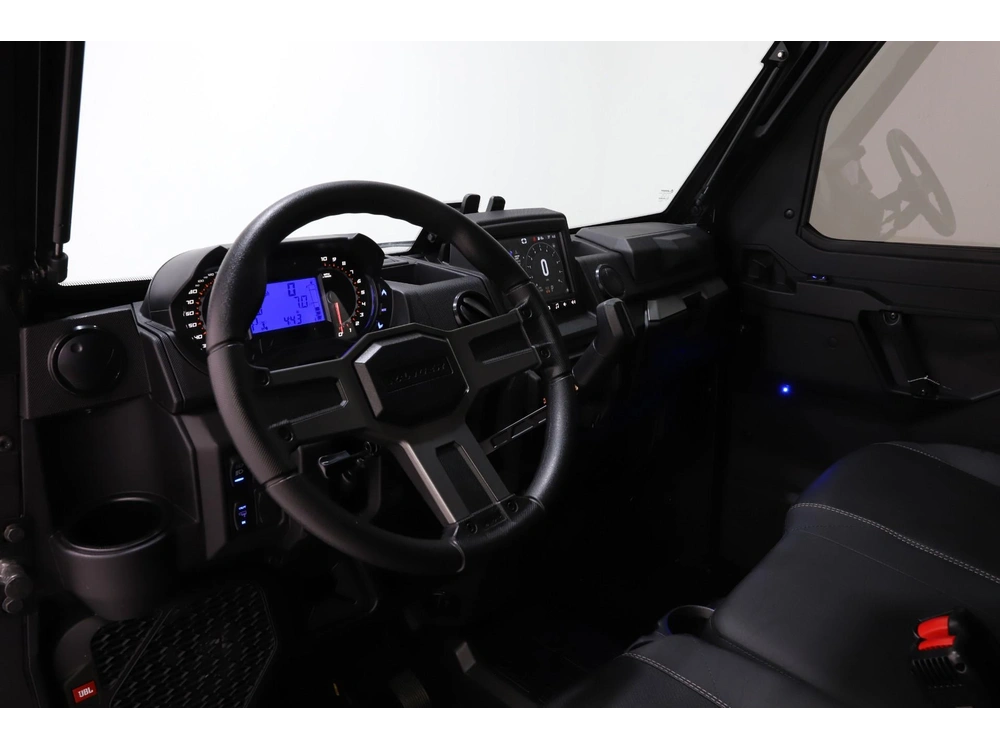 2026 Polaris Rgr Crew Xp 1000 Ns Tx Black Crystal alt