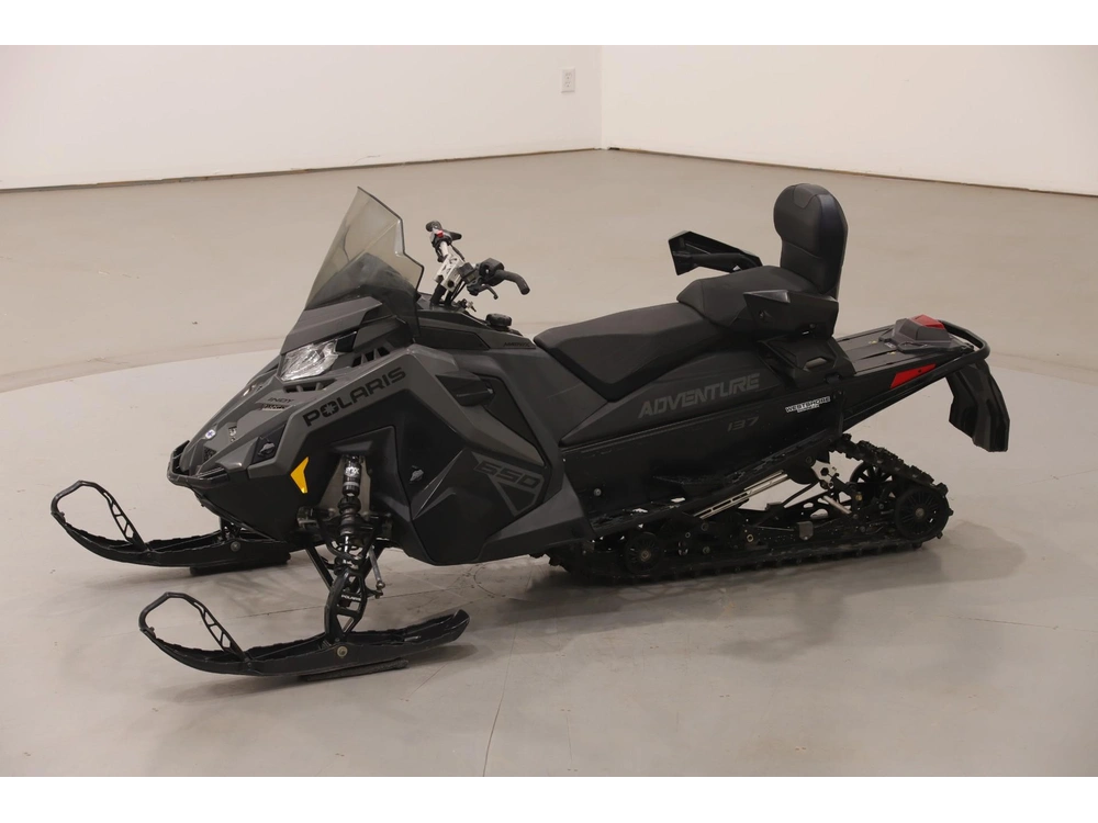 2024 Polaris 650 Indy Adventure 137 alt