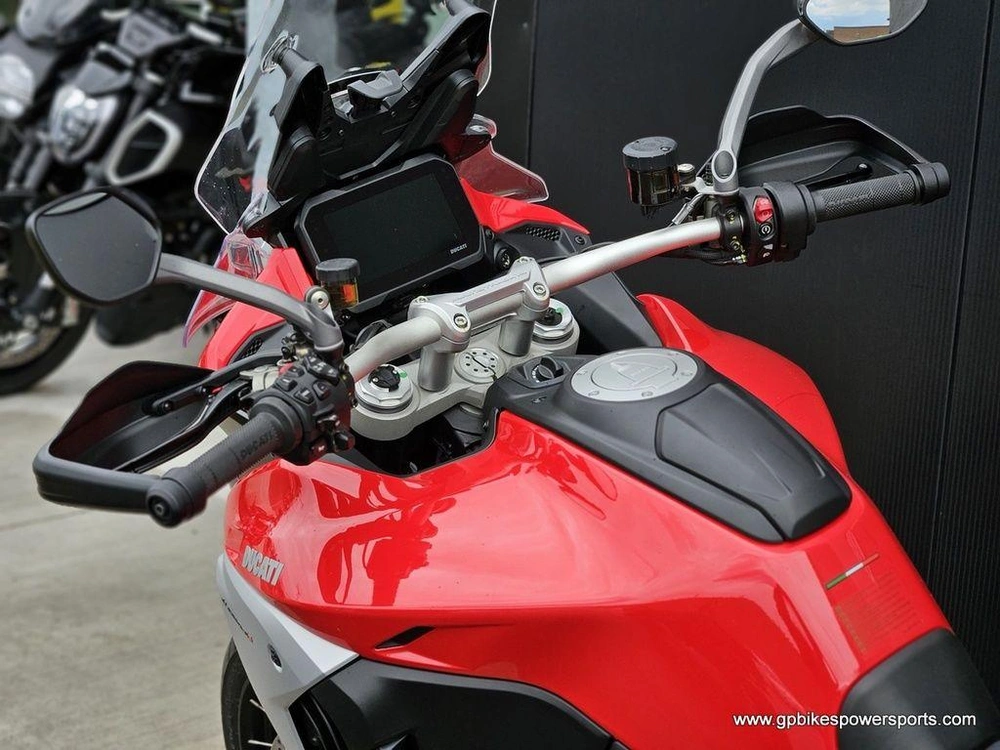 2024 Ducati Multistrada V4 S Travel & Radar Spoked Wheels Red