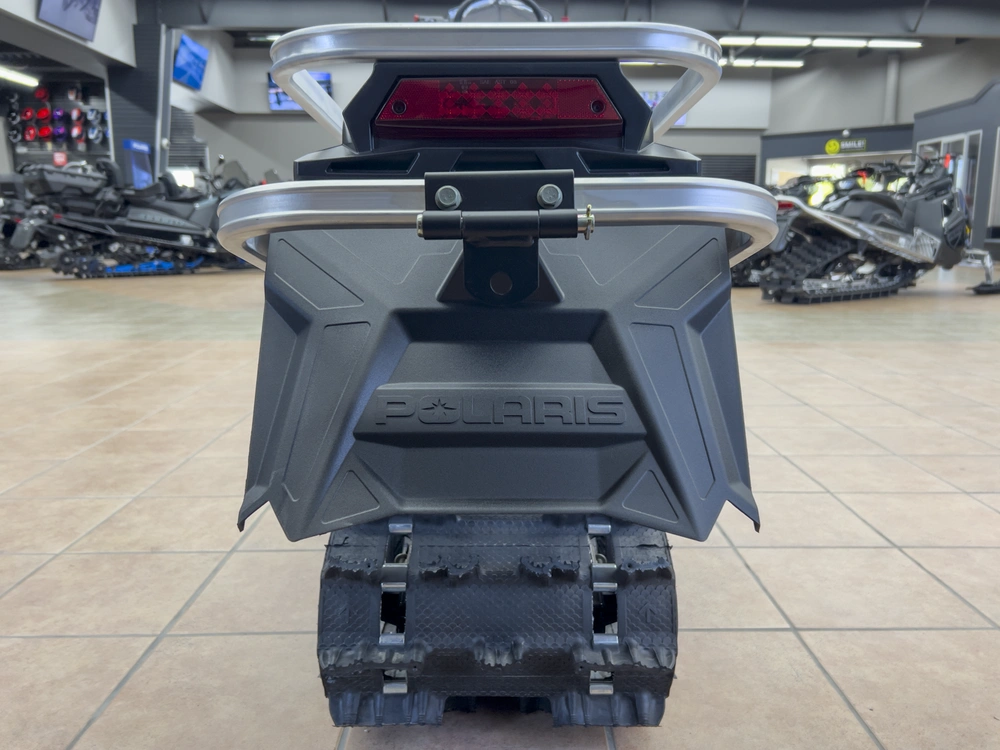 2025 Polaris 550 Voyageur 155 Es alt