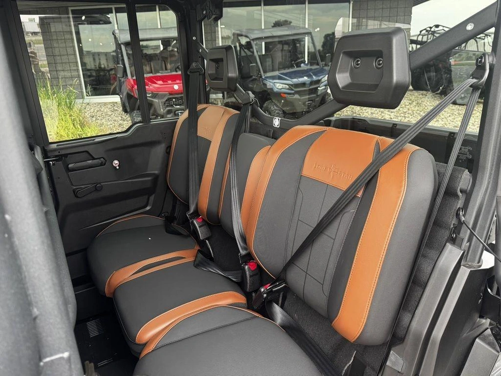 2026 Can-am Defender Max Lone Star Cab Hd11